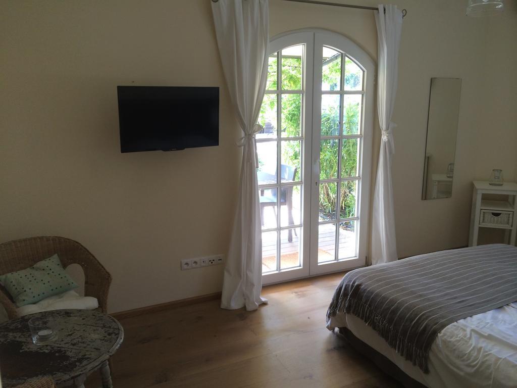 سان تروبيه Villa La Begude - Boutique Luxury B&B الغرفة الصورة